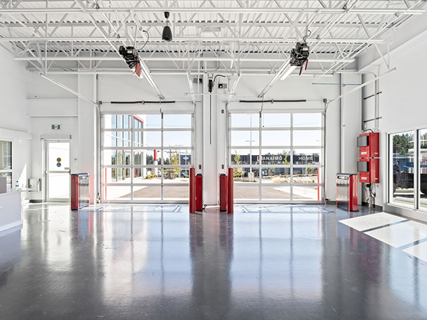 Dealership service room
