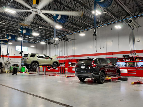 Dealership service room